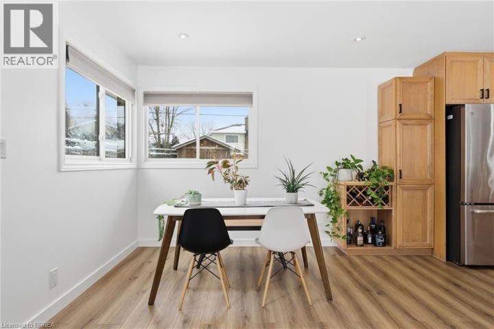 Photo 13 at 35 Hickery Place, Brantford