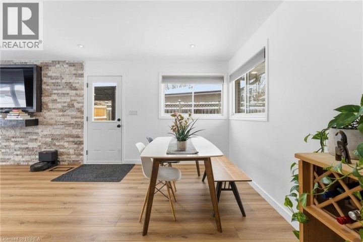 Photo 14 at 35 Hickery Place, Brantford