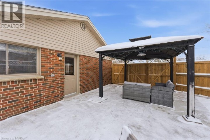 Photo 26 at 35 Hickery Place, Brantford