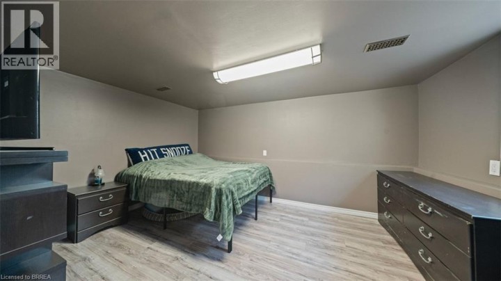 Photo 21 at 80 Aberdeen Avenue, Brantford