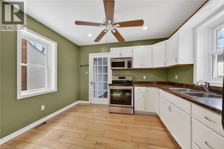 Photo 15 at 104 William Street, Brantford