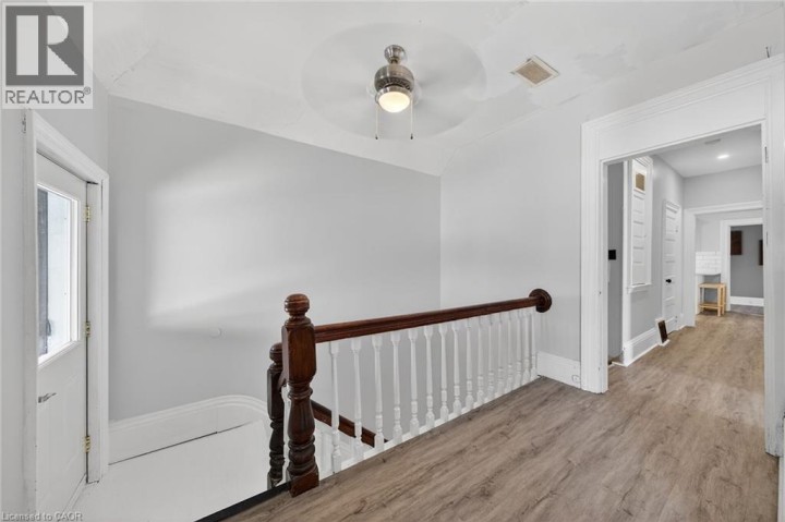 Photo 18 at 104 William Street, Brantford