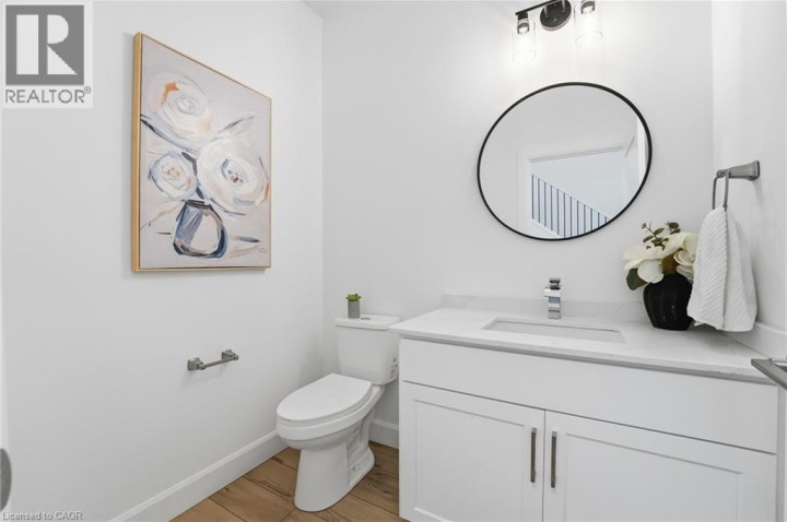 Photo 5 at  160b Concession Street W, Tillsonburg