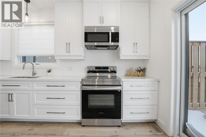 Photo 10 at  160b Concession Street W, Tillsonburg