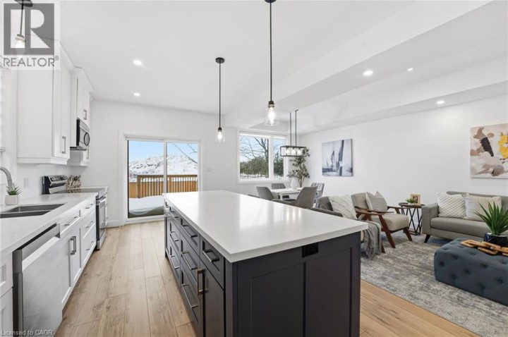 Photo 12 at  160b Concession Street W, Tillsonburg