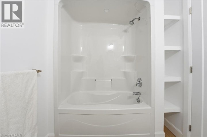 Photo 23 at  160b Concession Street W, Tillsonburg