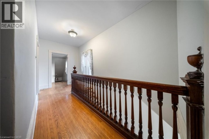 Photo 18 at 41 Wellington Street S, Woodstock