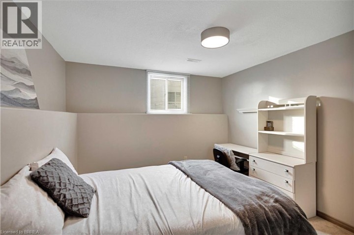 Photo 31 at 4 Baldwin Avenue, Brantford