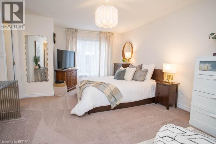 Photo 14 at 77 DIANA Avenue 49, Brantford