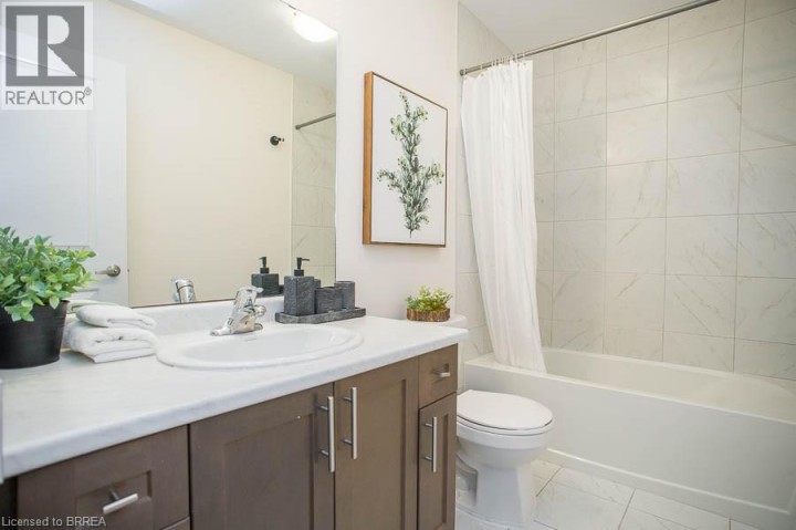 Photo 22 at 77 DIANA Avenue 49, Brantford