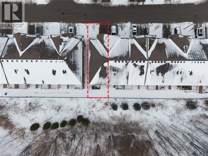 Photo 28 at 77 DIANA Avenue 49, Brantford