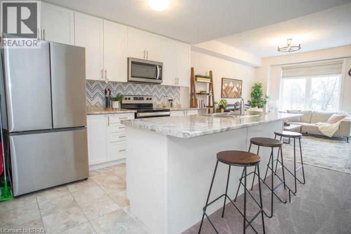 Photo 7 at 77 DIANA Avenue 49, Brantford