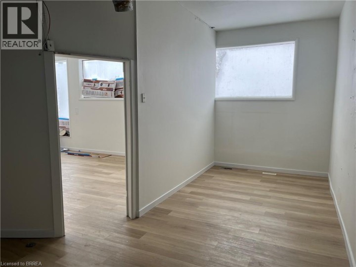 Photo 5 at 100 Charing Cross Street, Terrace Hill, Brantford