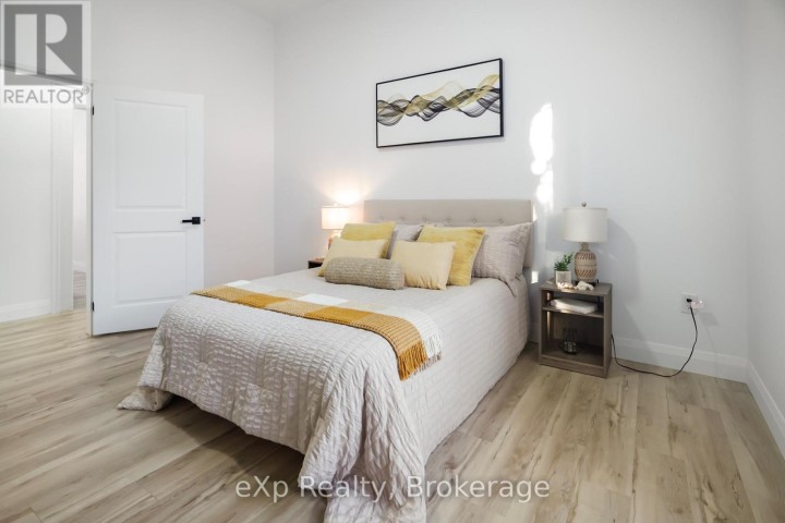 Photo 23 at 40 S Victoria Street, Woodstock - South, Woodstock