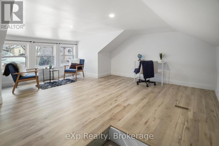 Photo 32 at 40 S Victoria Street, Woodstock - South, Woodstock