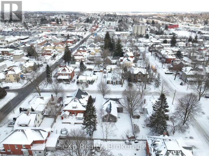 Photo 43 at 40 S Victoria Street, Woodstock - South, Woodstock