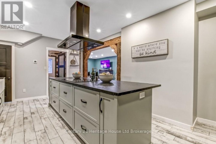 Photo 6 at 87 Bay Street, Woodstock - South, Woodstock