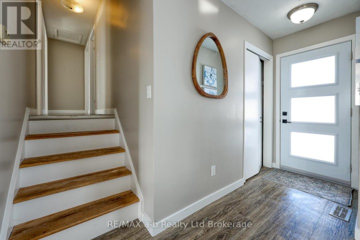 Photo 19 at 18 Bigham Crescent, Woodstock - South, Woodstock