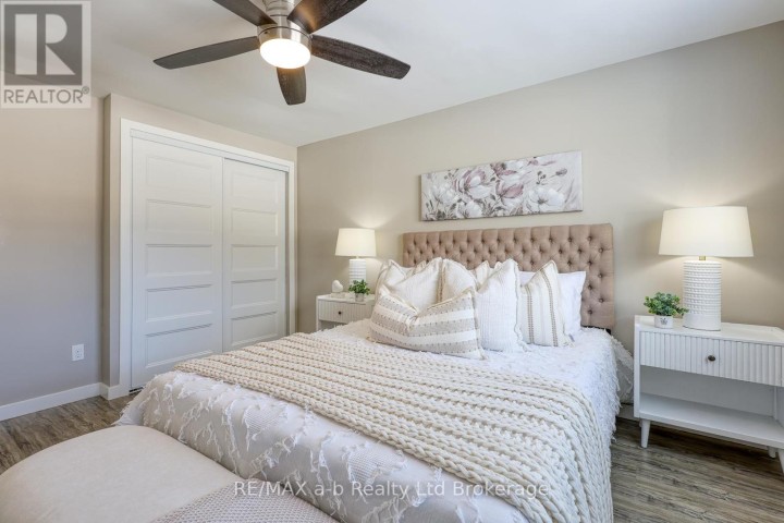 Photo 23 at 18 Bigham Crescent, Woodstock - South, Woodstock