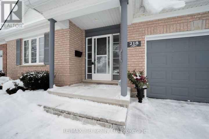 Photo 4 at 218 Baldwin Street, Tillsonburg
