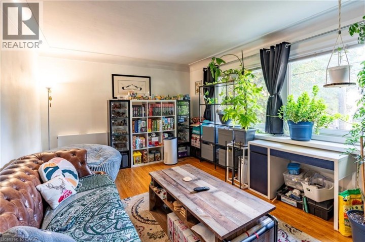 Photo 13 at 62 Moore Avenue, Downtown Kitchener / East Ward, Kitchener