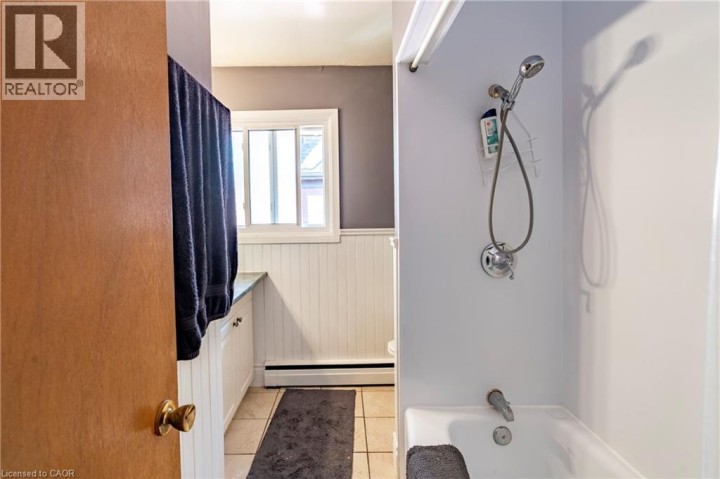 Photo 25 at 62 Moore Avenue, Downtown Kitchener / East Ward, Kitchener