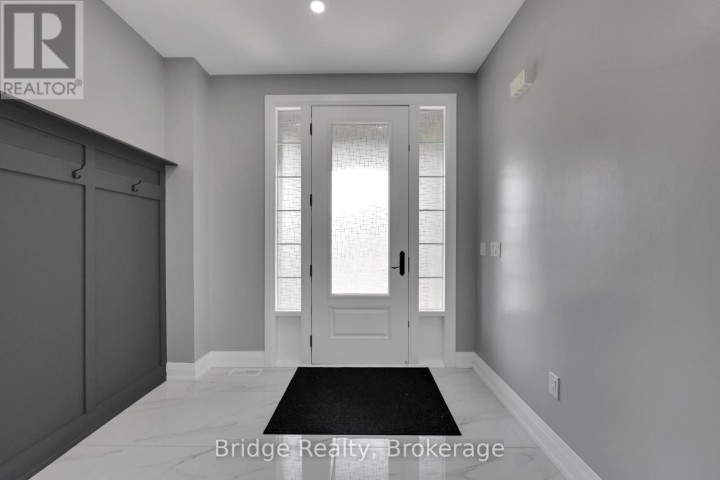 Photo 4 at 1343 Upper Thames Drive, Woodstock - North, Woodstock