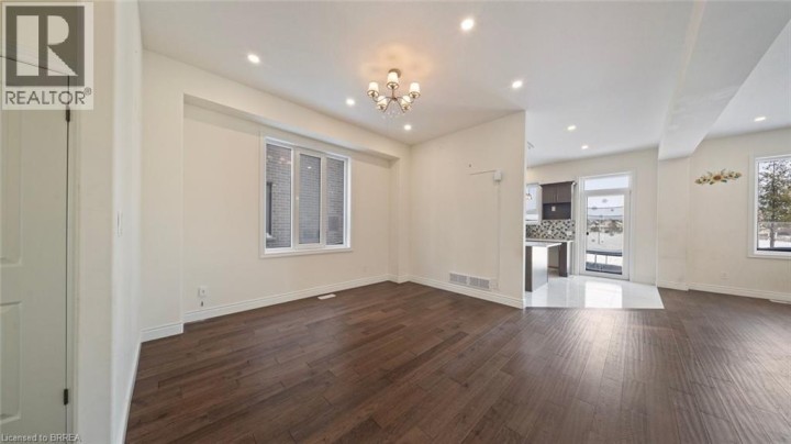 Photo 9 at 26 Grandville Circle, Innerkip (Victoria Park), Woodstock