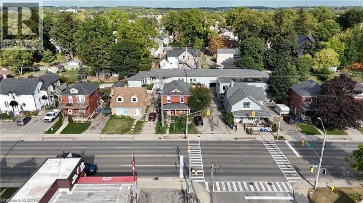 Photo 3 at 231 N Water Street N, Elgin Park / Coronation, Cambridge