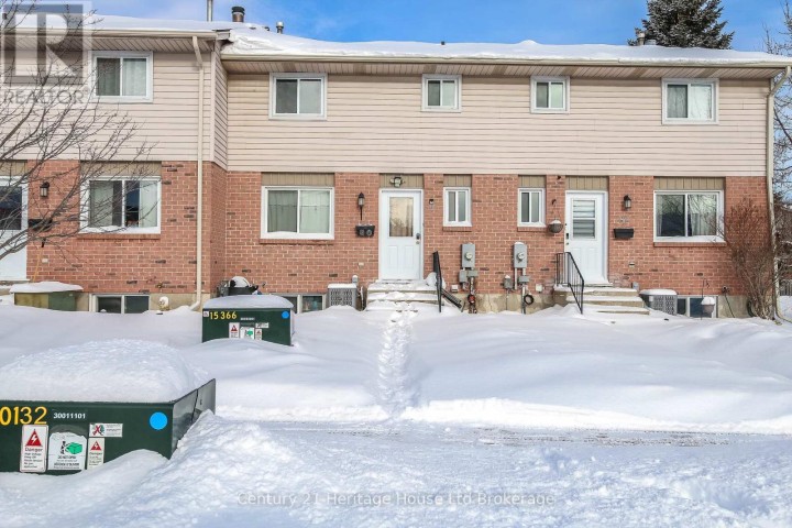 Photo 1 at 43 - 80 Hiawatha Road, Woodstock - North, Woodstock
