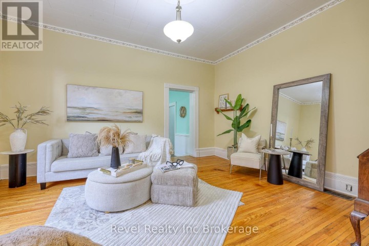 Photo 6 at 453 Drew Street, Woodstock - North, Woodstock