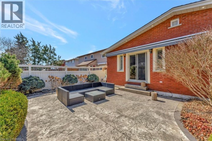 Photo 41 at 1 Bowen Lane, Beckett, Brantford