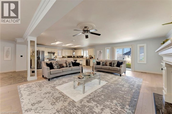Photo 6 at 1 Bowen Lane, Beckett, Brantford