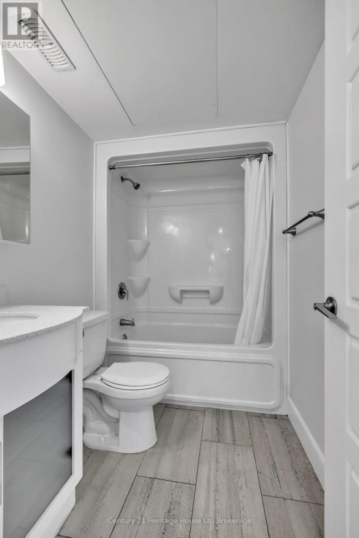 Photo 8 at 303 - 34 Brock Street, Woodstock - South, Woodstock