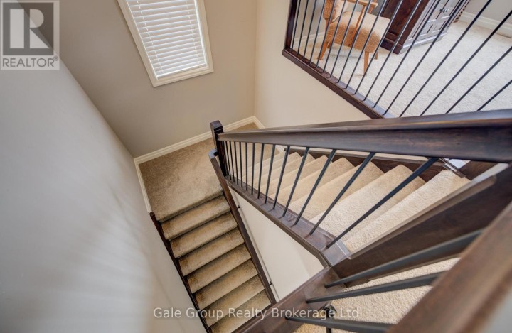 Photo 14 at 117 Juno Crescent, Woodstock - North, Woodstock