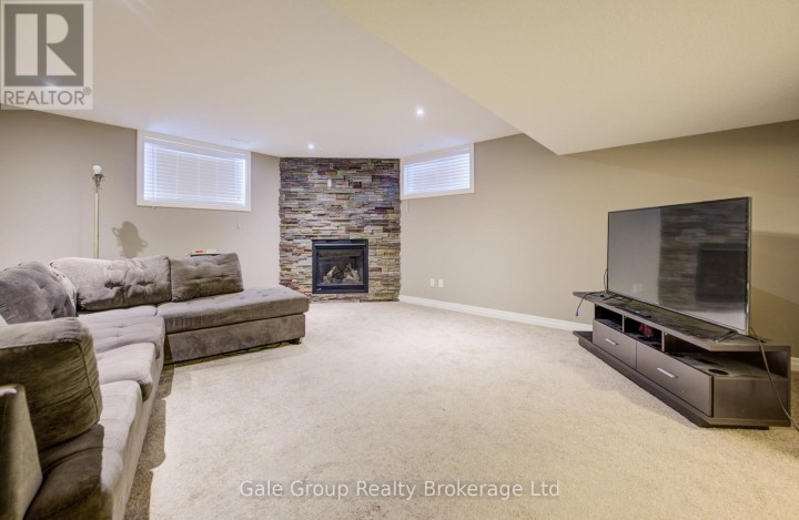 Photo 23 at 117 Juno Crescent, Woodstock - North, Woodstock