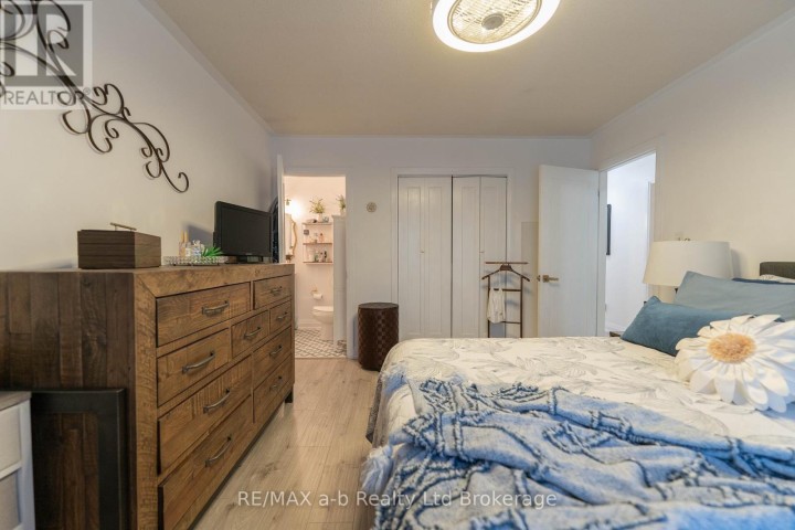 Photo 16 at 6 Camdon Court, Tillsonburg