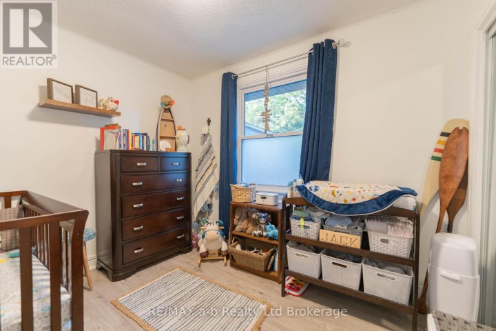 Photo 22 at 6 Camdon Court, Tillsonburg