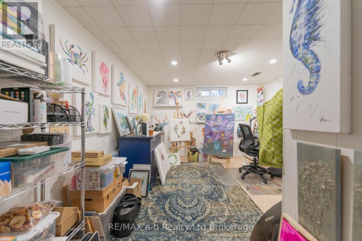 Photo 24 at 6 Camdon Court, Tillsonburg