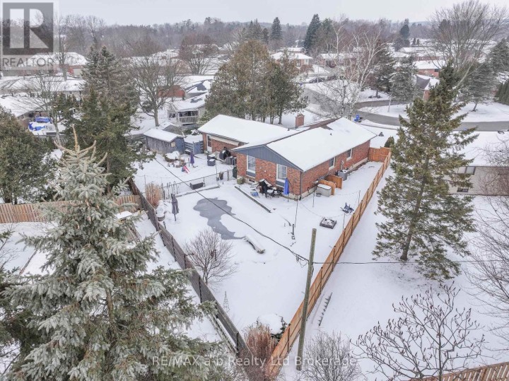 Photo 49 at 6 Camdon Court, Tillsonburg