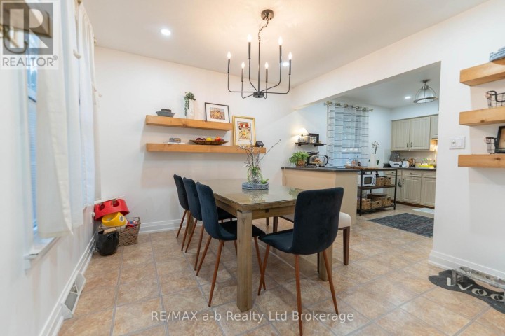 Photo 9 at 6 Camdon Court, Tillsonburg