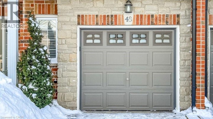 Photo 2 at 48 - 60 Cloverleaf Drive, Meadowlands, Ancaster