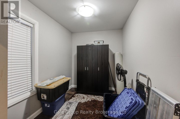 Photo 18 at 83 Oxford Street, Woodstock - North, Woodstock