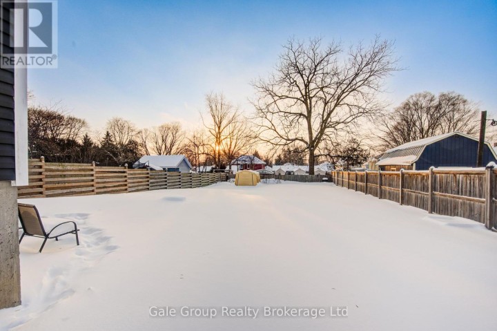 Photo 25 at 83 Oxford Street, Woodstock - North, Woodstock