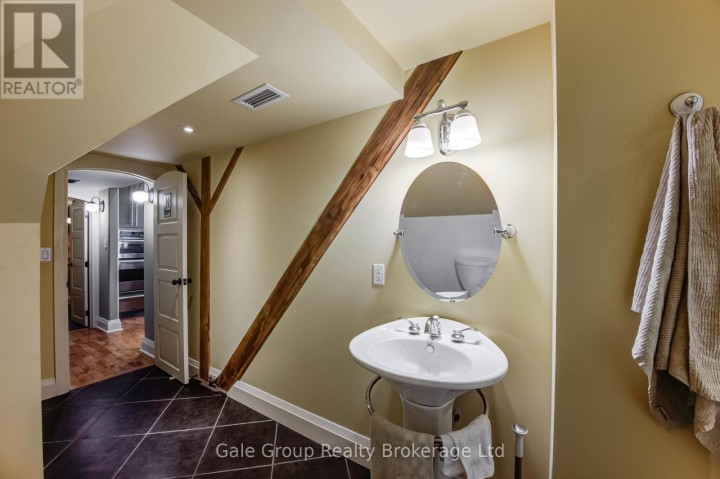 Photo 21 at 11 - 81 Broadway Street, Woodstock - South, Woodstock