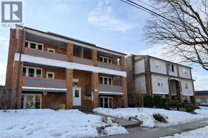 Photo 1 at 17 Louisa Street, Uptown Waterloo / North Ward, Kitchener