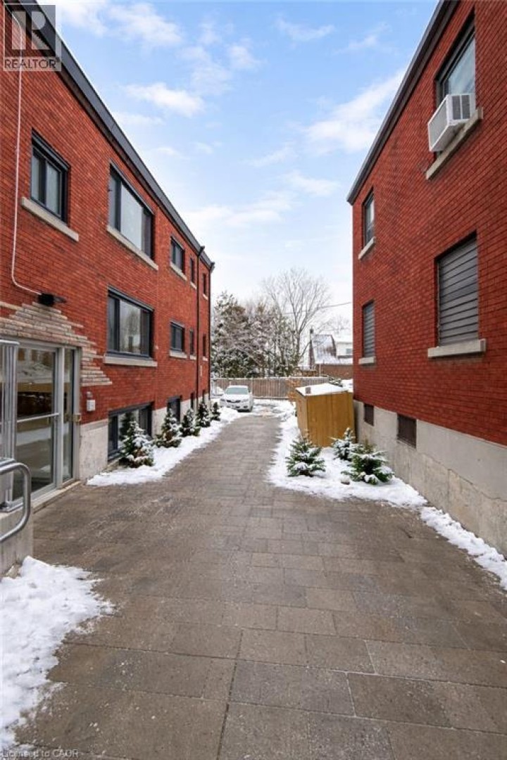 Photo 5 at 228 Margaret Avenue, Uptown Waterloo / North Ward, Kitchener