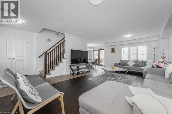 Photo 5 at 854 N Springbank Avenue N, Woodstock - North, Woodstock