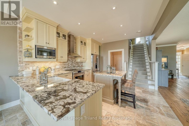 Photo 18 at 1142 Caen Avenue, Woodstock - North, Woodstock