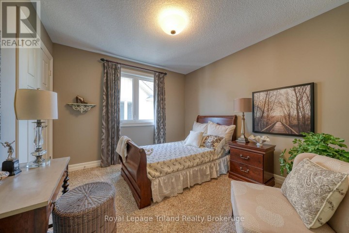 Photo 32 at 1142 Caen Avenue, Woodstock - North, Woodstock